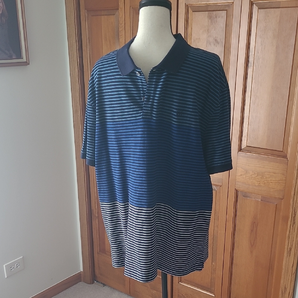Banana Republic Men's Blue and White Striped Polo Shirt